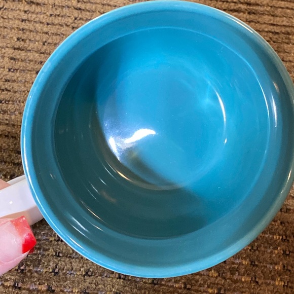 Spectrum Designs lab dog ceramic mug white with turquoise interior - Picture 3 of 5